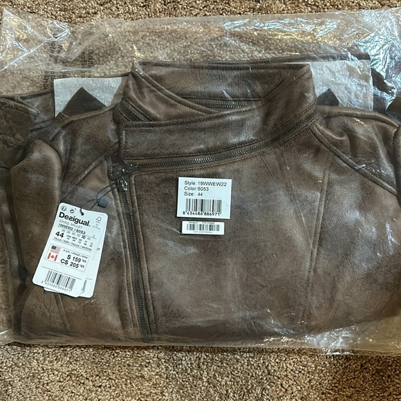 Desigual Blush and Brown Dante Motto Jacket. Multiple sizes - Picture 5 of 10